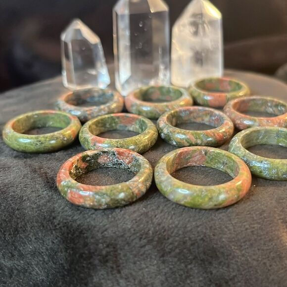 New Natural Solid Hand Carved Unakite Healing Band Ring size 9 - Picture 3 of 6